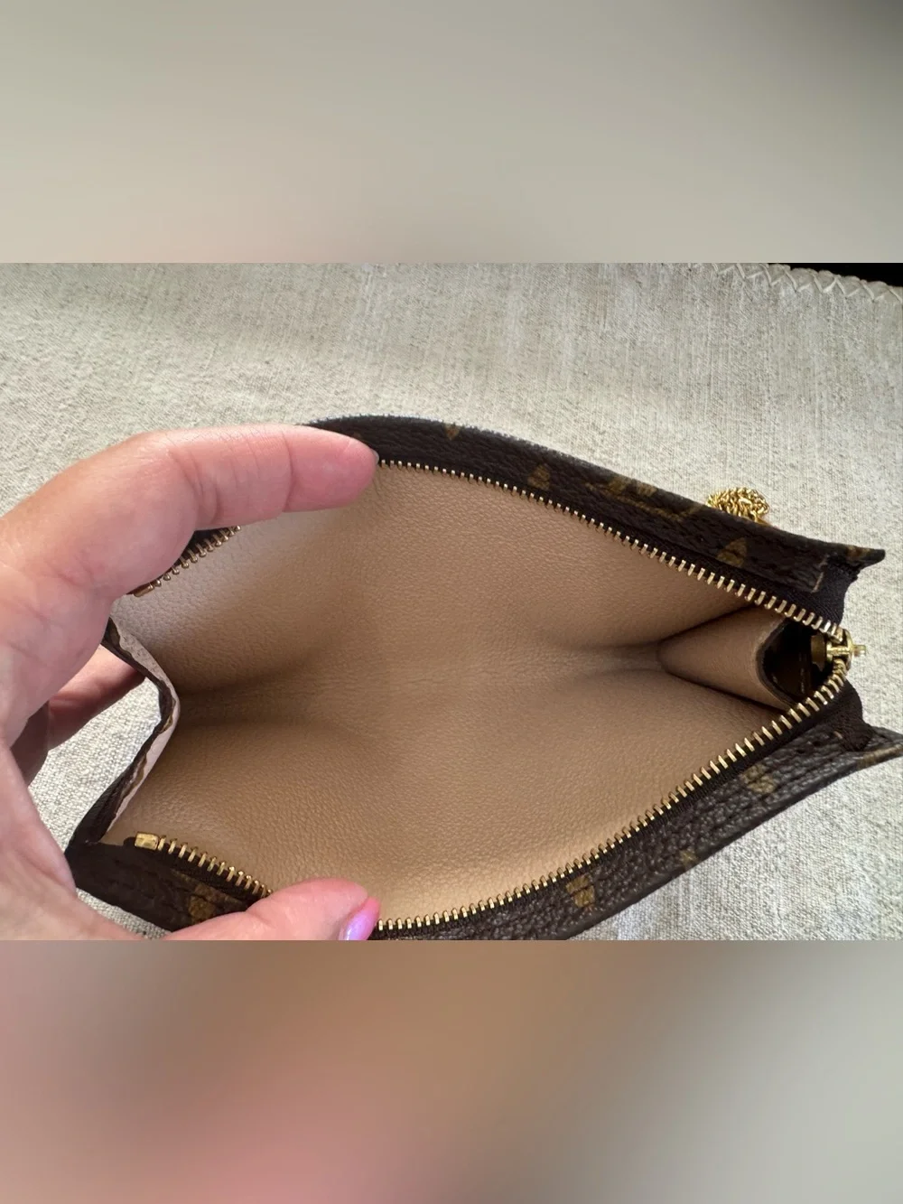 Louis Vuitton Monogram Accessory Pouch (With Original Gold Chain)